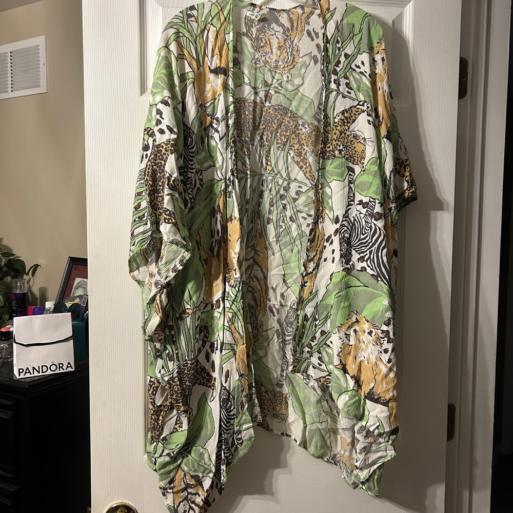 aerie Animal & Leaf Print Kimono in Green, Yellow, White